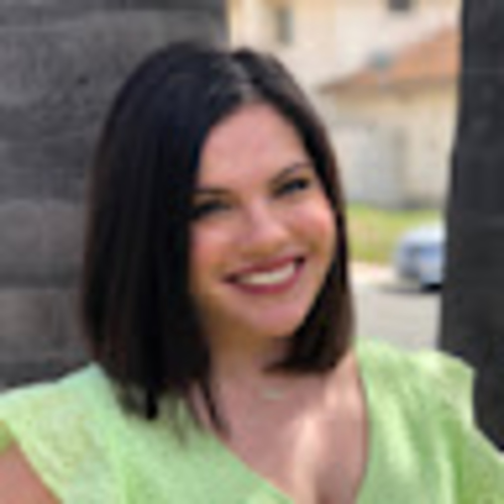 Meet your Posher, Melanie